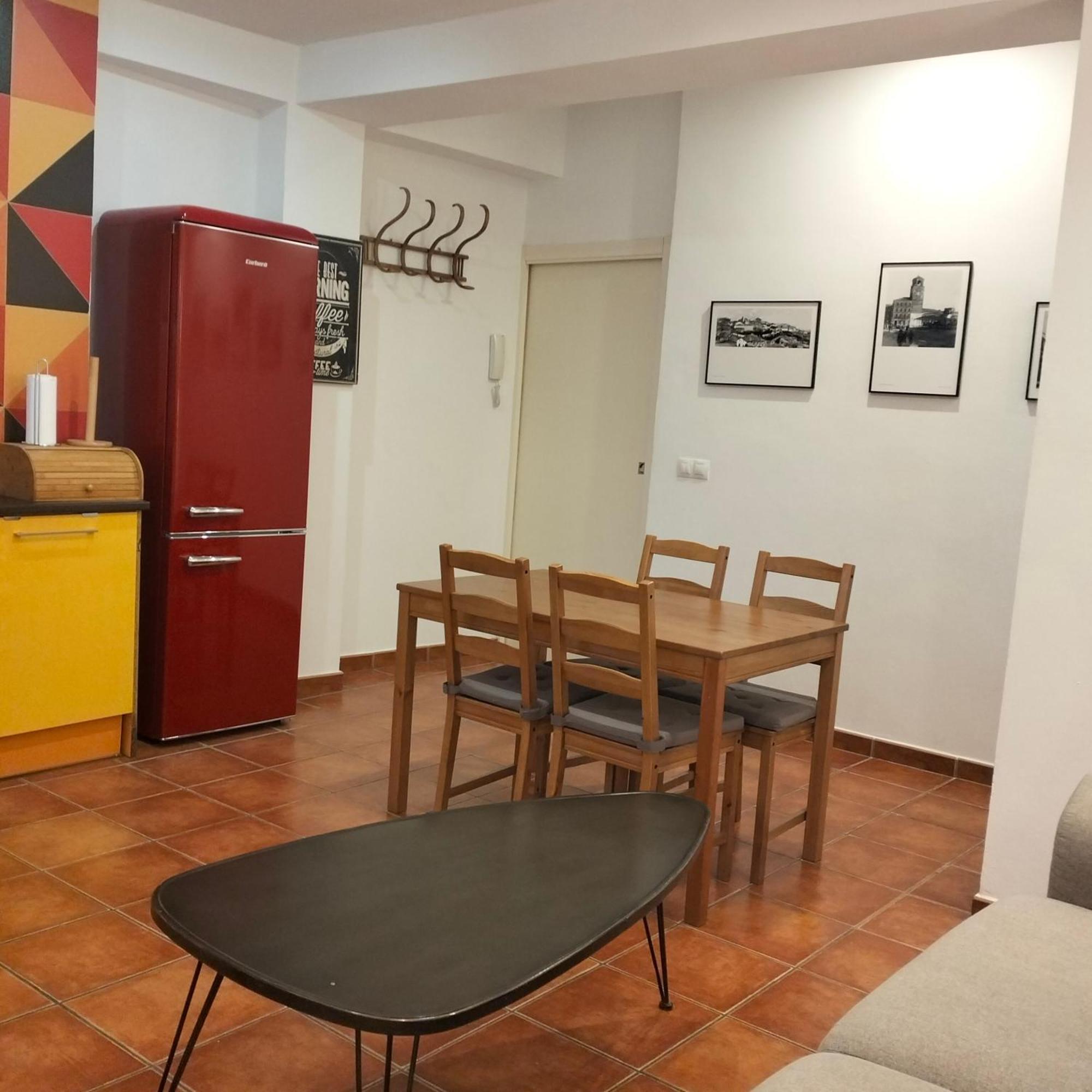 Alojamiento Mercado De Abastos Úbeda Esterno foto